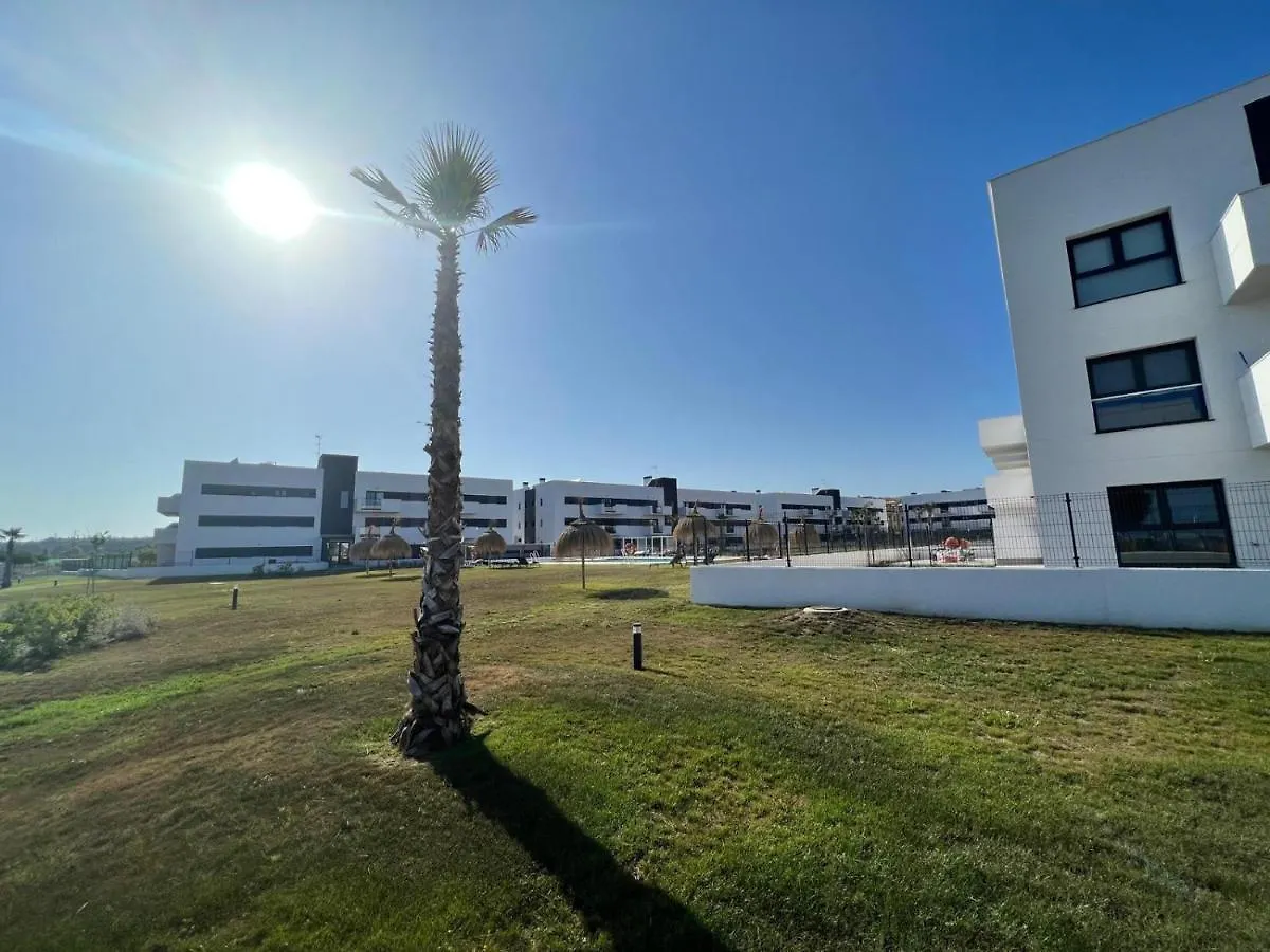 Apartamento Valle-Niza: Beachfront Retreat in Velez-Malaga Malaga